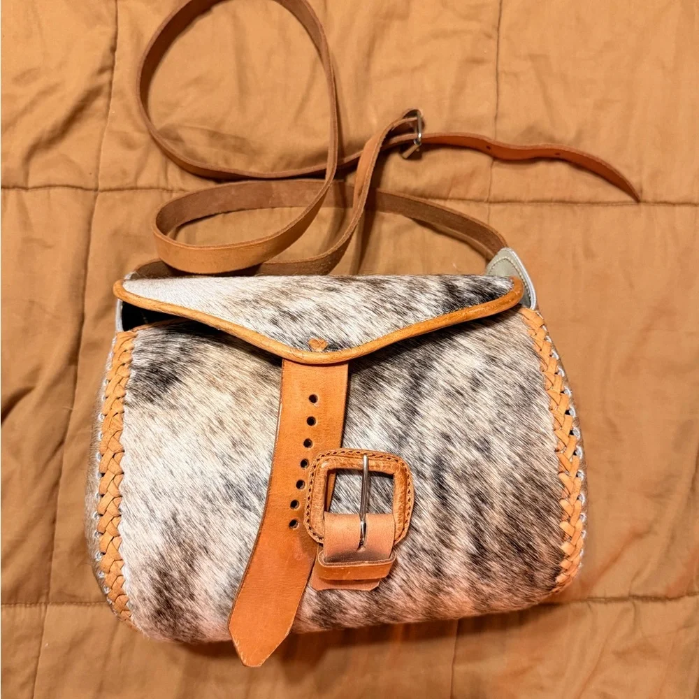 Leather and Cowhide Crossbody Bucket Bag in Tan